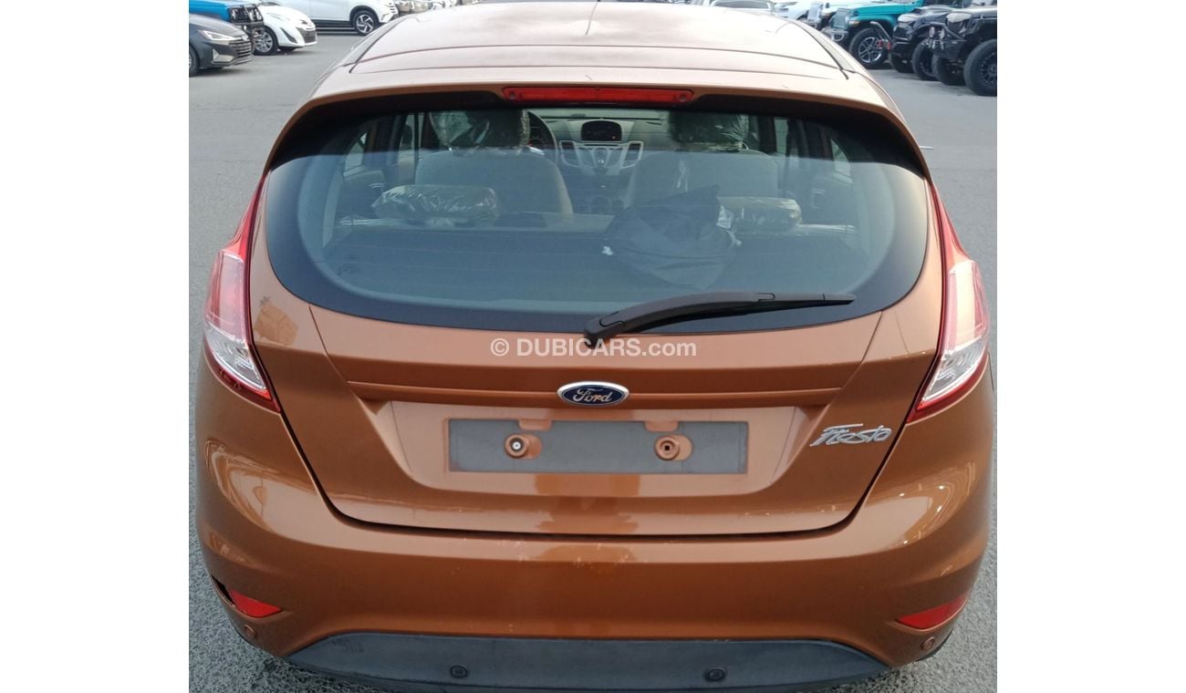 Ford Fiesta Ford Fiesta V4 1.6L Model 2013