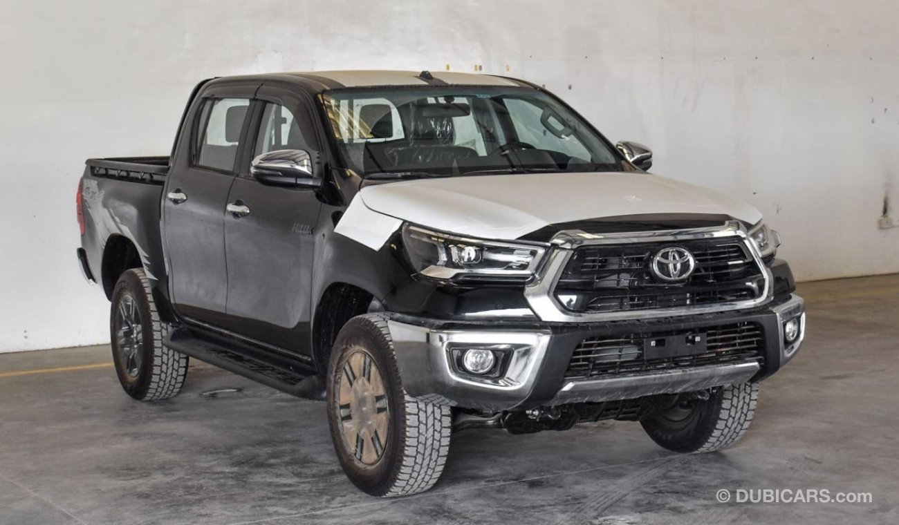 Toyota Hilux 2023 Toyota Hilux 4x4 Double Cab 2.7L HI SR5 Petrol AT | Wooden Dash | Black inside black - Export O