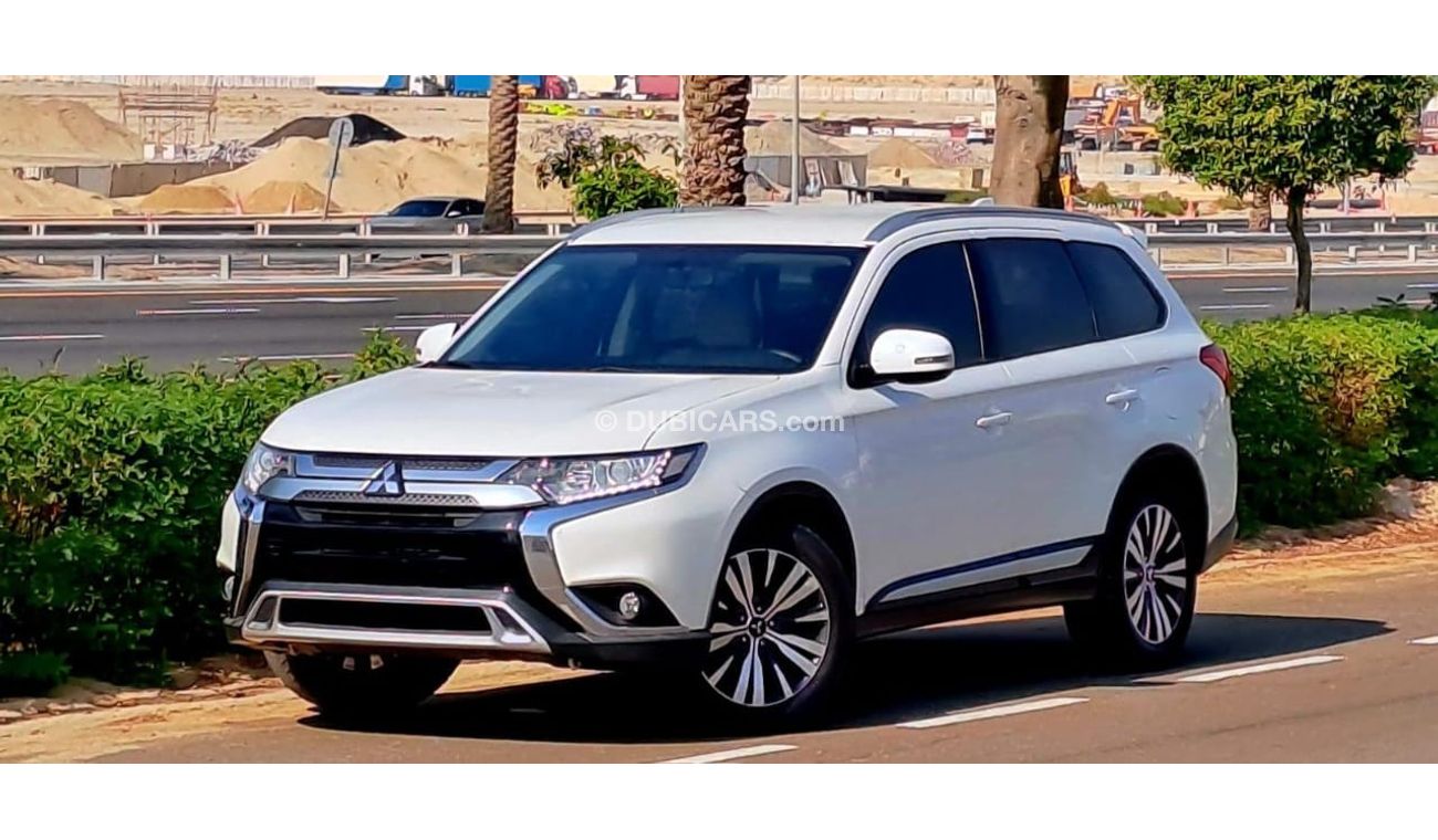 Mitsubishi Outlander GLX High 860-Monthly l GCC l Cruise, Camera, GPS l Accident Free