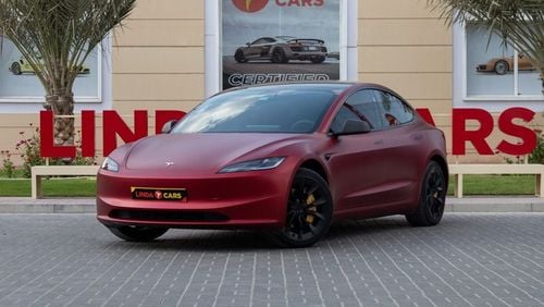 Tesla Model 3 Tesla Model 3 Long Range 2024 GCC under Agency Warranty with Flexible Down-Payment.