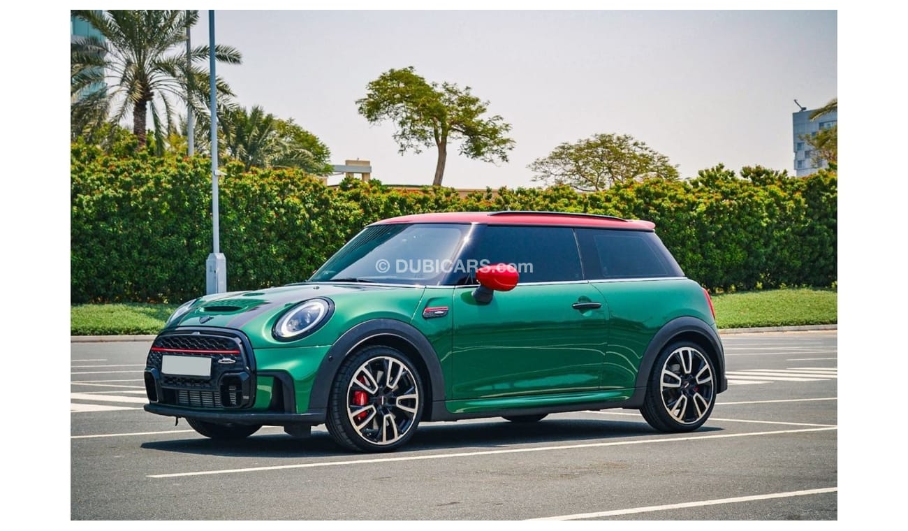 Mini John Cooper Works Coupé Mini John Cooper Works Coupé 2023 GCC Specs With Service History