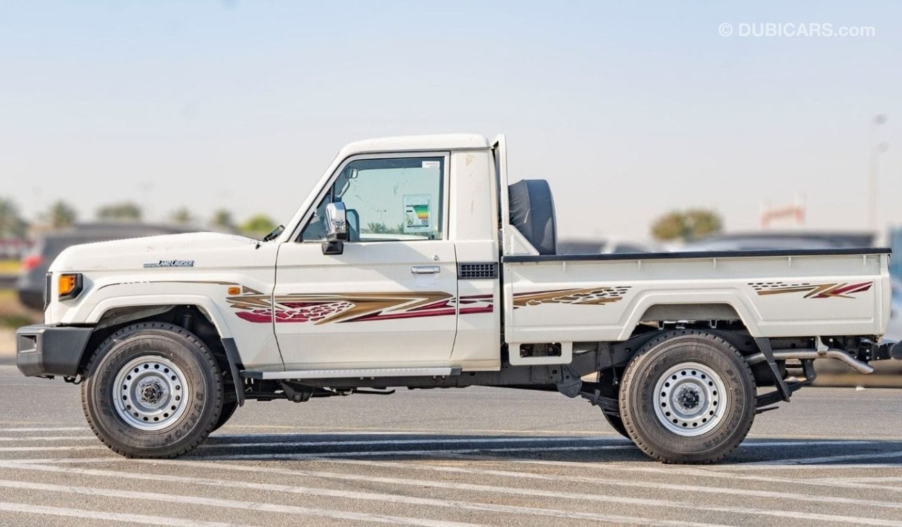 تويوتا لاند كروزر بيك آب 2024 Toyota LC79 Single Cab 2.8 Diesel Mid Option Double Tank