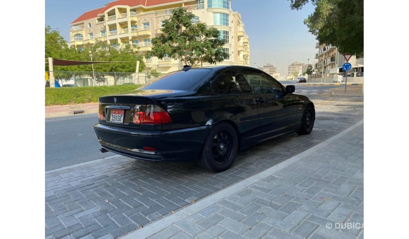 بي أم دبليو 318i E46 Manual Japanese Spec Black on Black