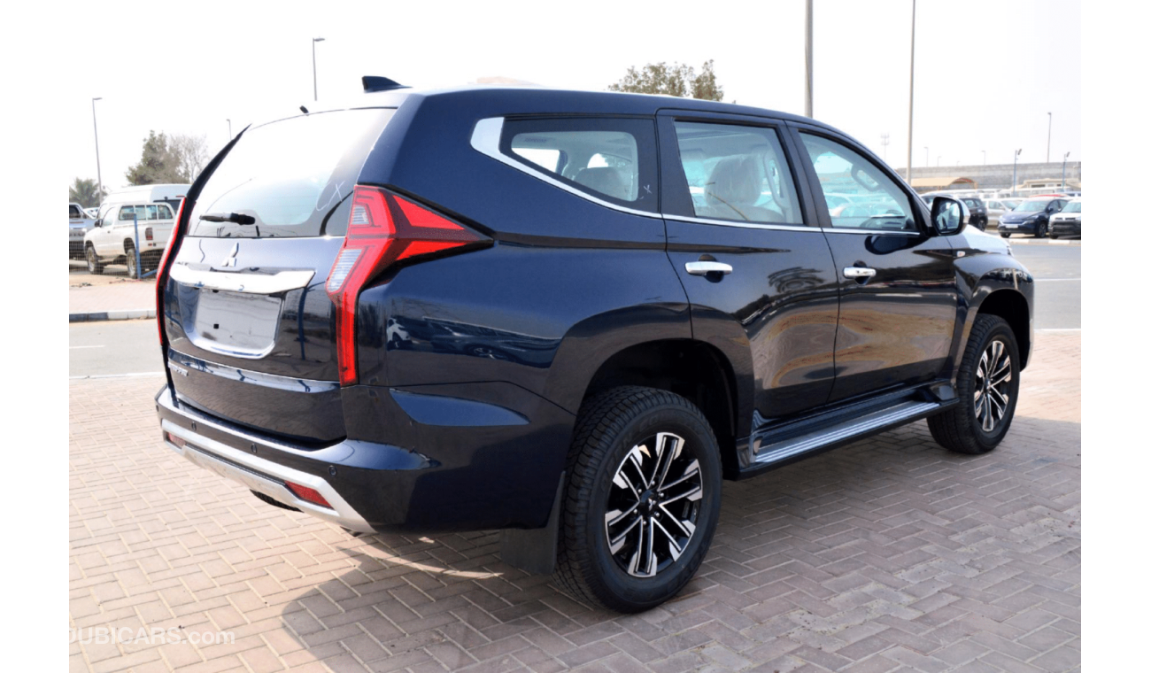 Grey And Brown Mitsubishi Montero at Rs 6327000 in Mumbai