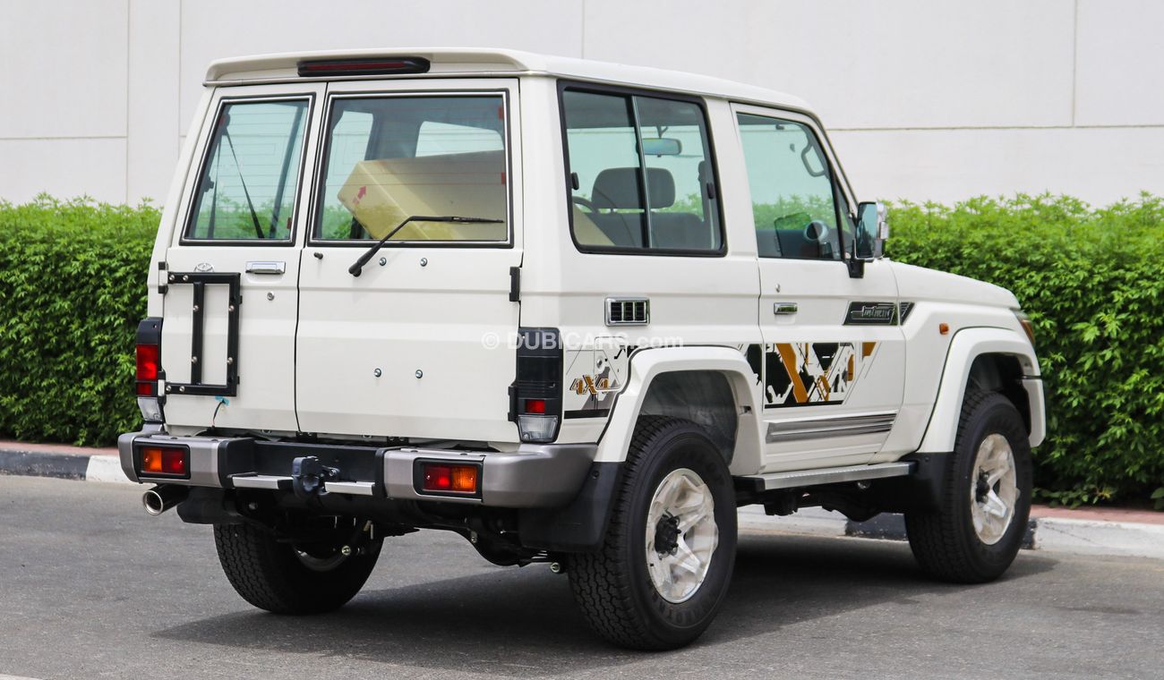 Toyota Land Cruiser Hard Top