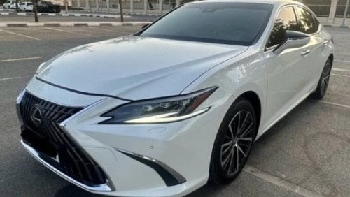 Lexus ES350 26000