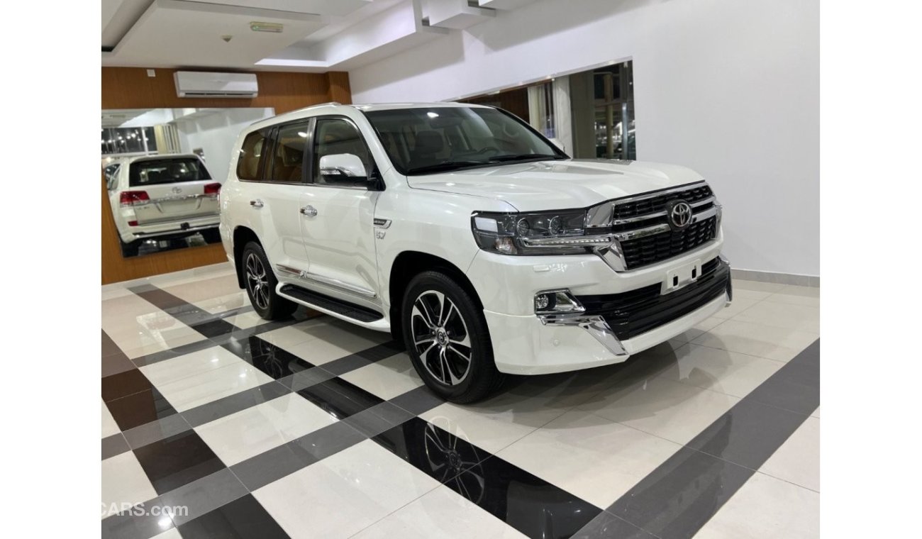 تويوتا لاند كروزر Toyota Land Cruiser VXR 5.7