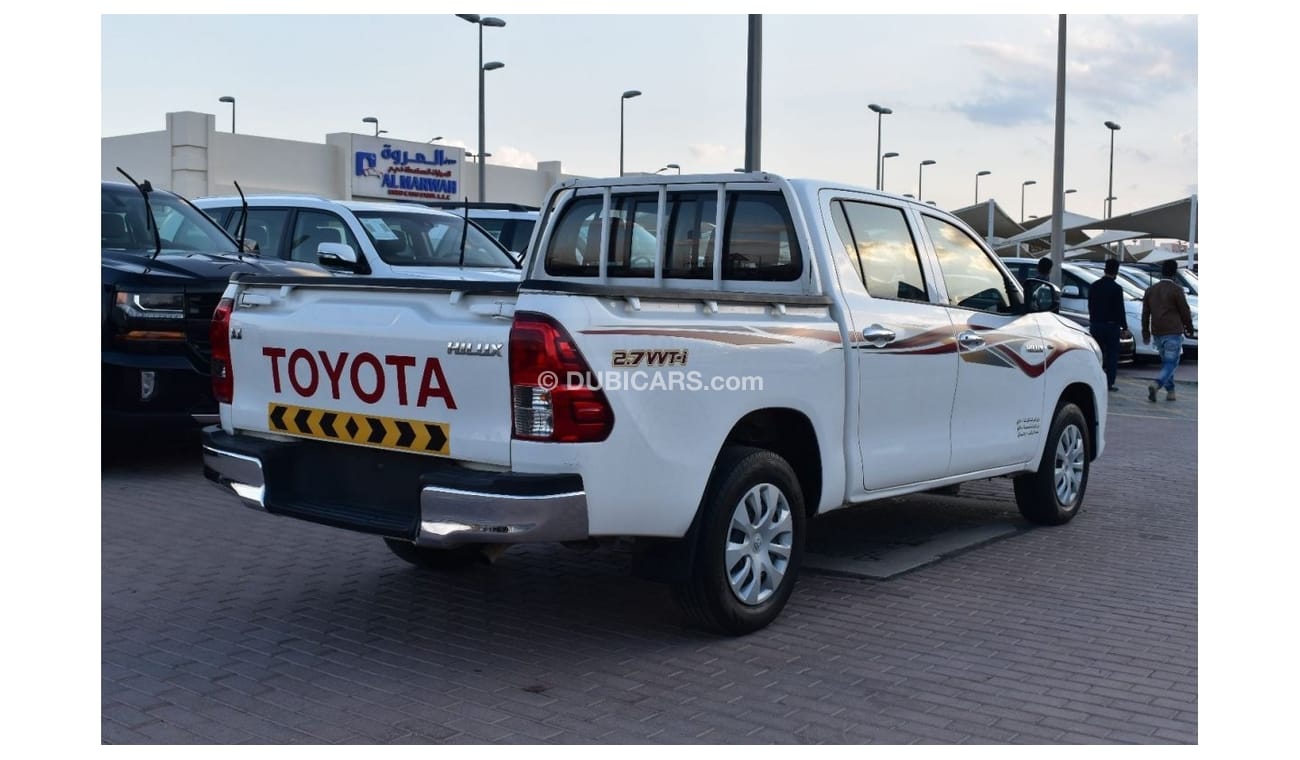 Toyota Hilux 2017 | TOYOTA HILUX | DOUBLE CAB XL | 4X2 2.7L 5-SEATER | GCC | VERY WELL-MAINTAINED | SPECTACULAR C