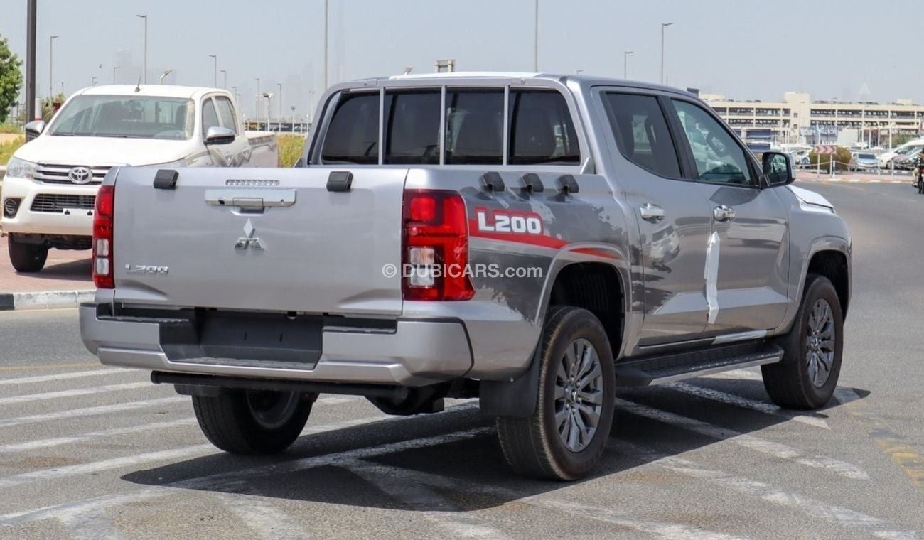 ميتسوبيشي L200 For Export Brand New Mitsubishi L200 Sportero L200-SPORTERO24-M 2.4L Diesel Pick Up |Silver/ Black |