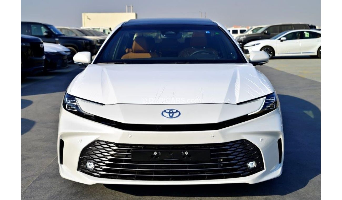 تويوتا كامري 2025 TOYOTA CAMRY HYBRID LUMIERE 2.5L PETROL 5-SEATER AUTOMATIC