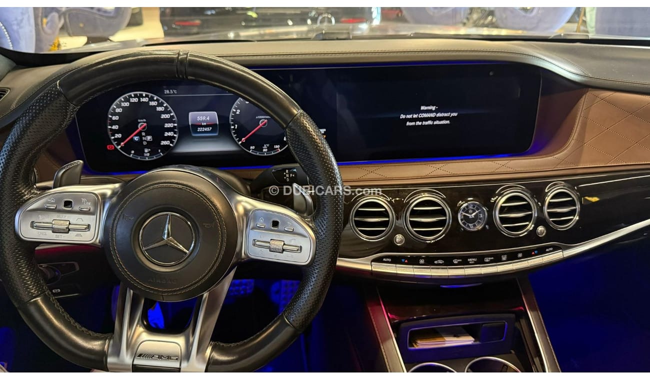 مرسيدس بنز S 560 Std 4.0L (463 HP) Mercedes-Benz S-Class 2018 S 560 4MATIC / Good Condition