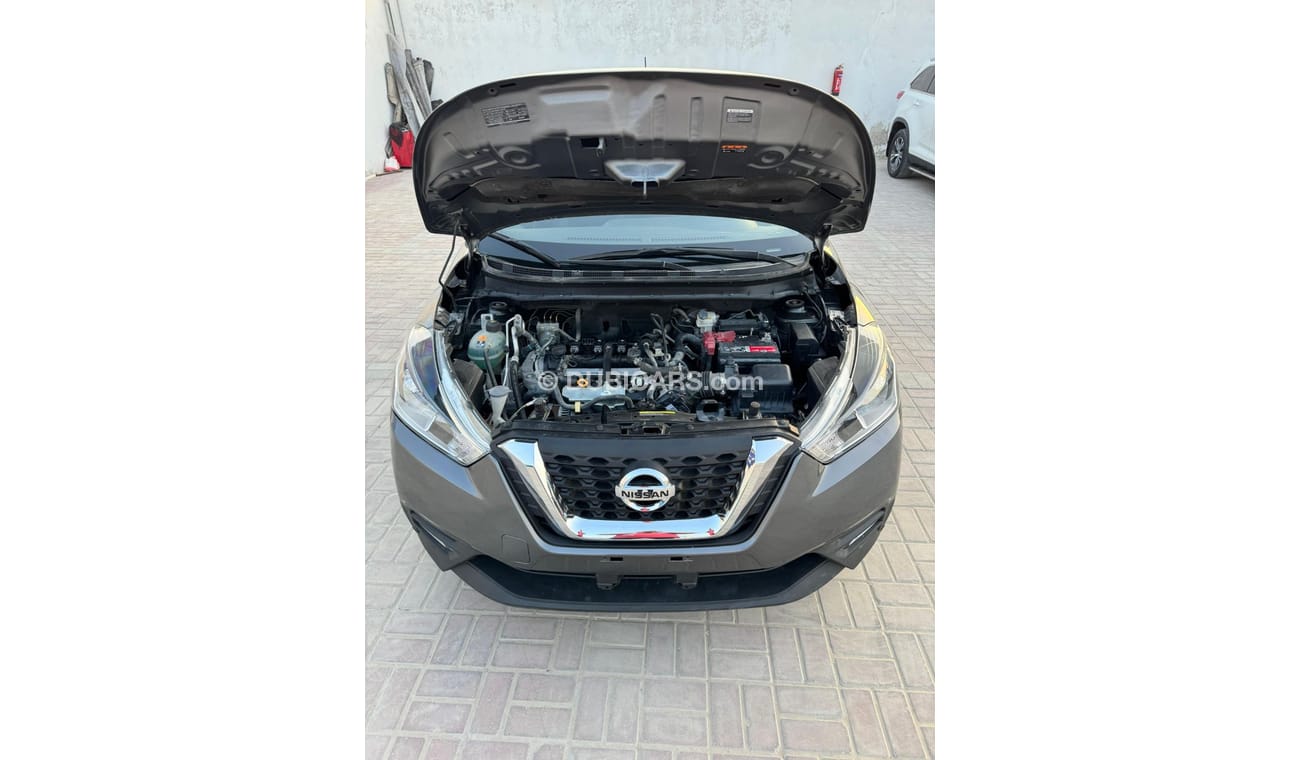 Nissan Kicks S 1.6L