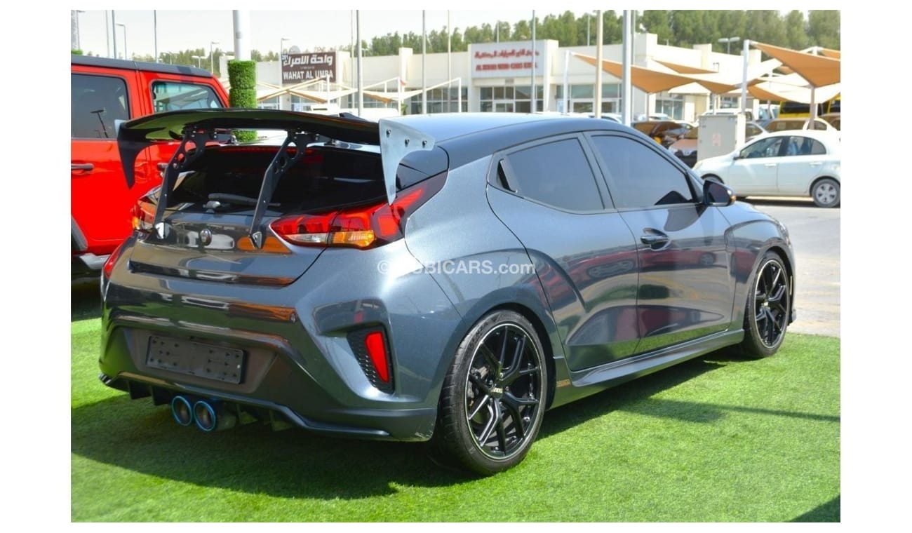 Hyundai Veloster CLEAN TITLE //TURBO //EXHAUSTED//SPOILER//GOOD CONDITION