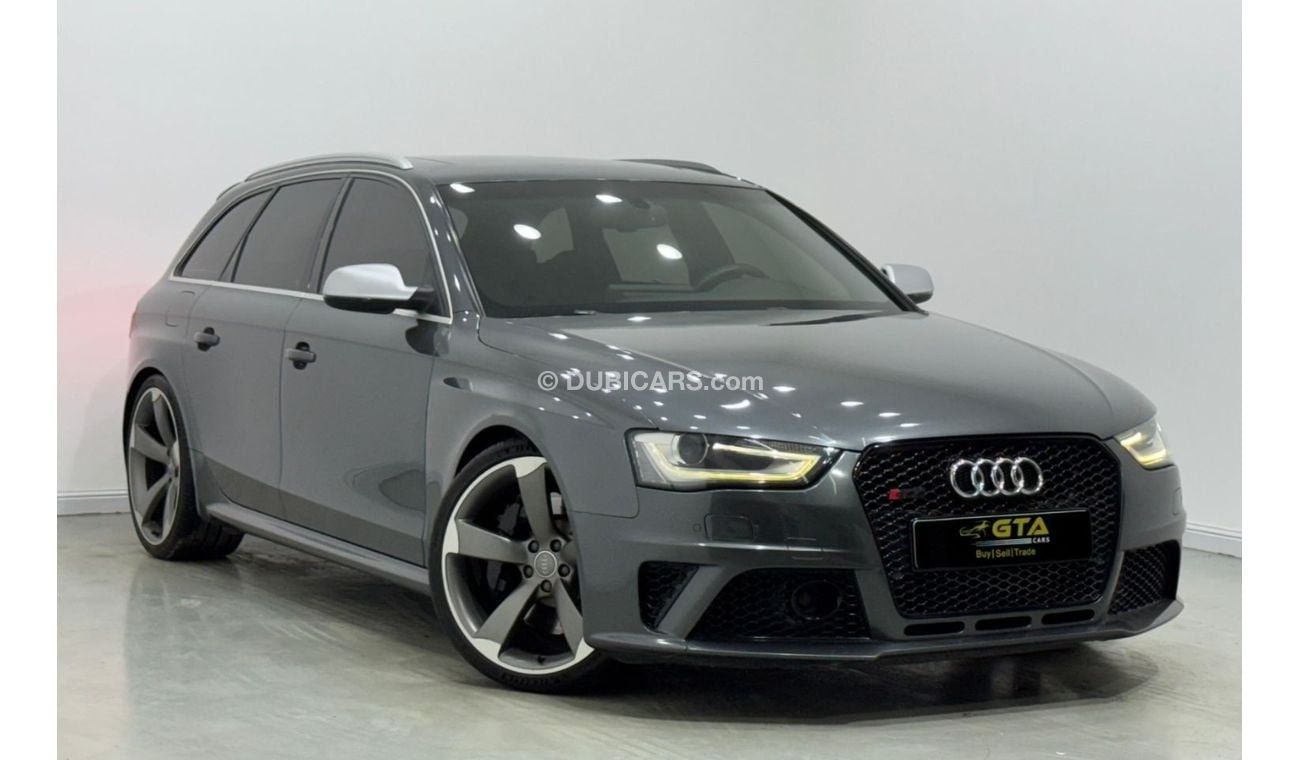 أودي RS4 2014 Audi RS4 Quattro, Full service History, Full Options, Low Kms, GCC