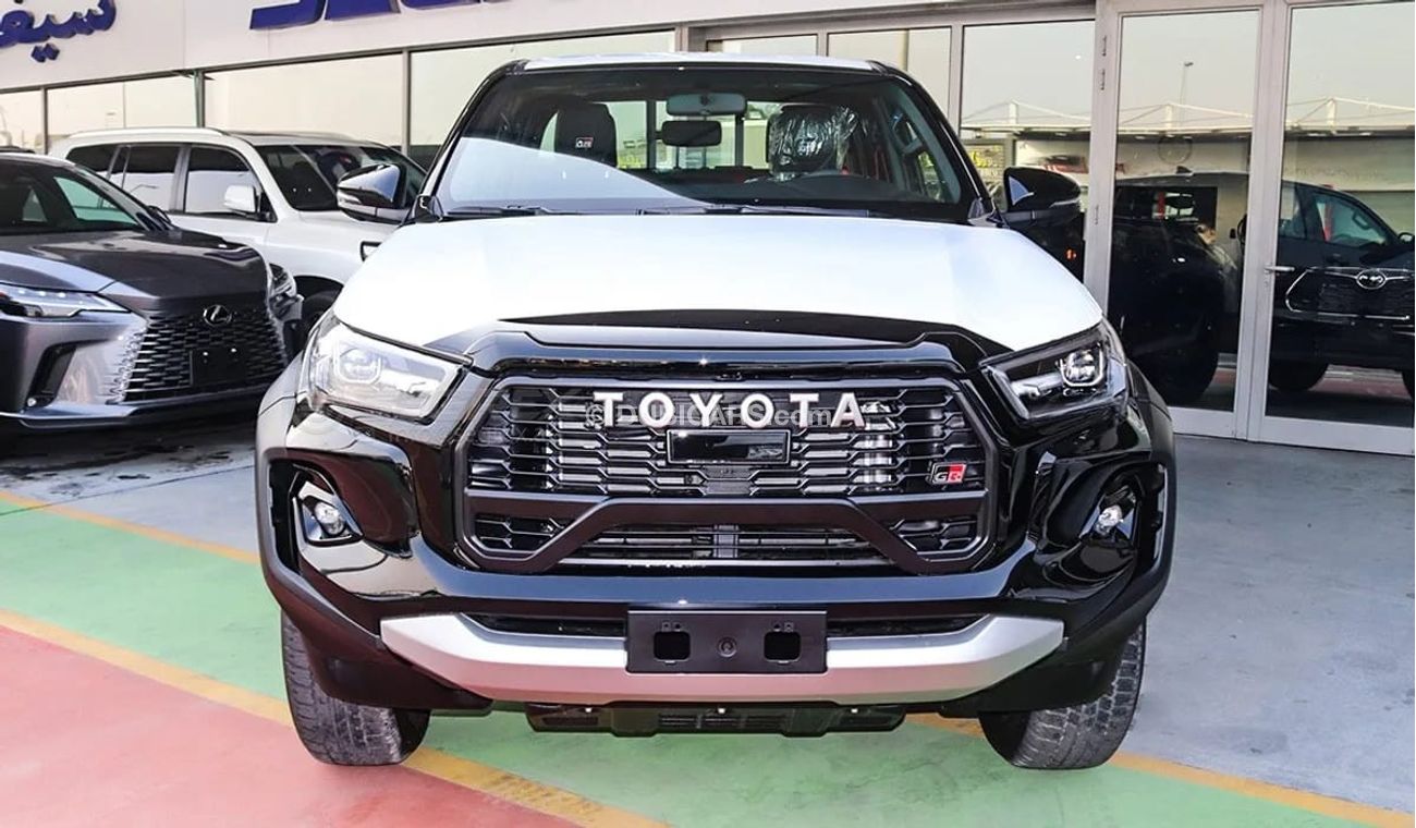 Toyota Hilux 2024 GR SPORT 4.0L 4WD A/T GASOLINA DISPONIBLE