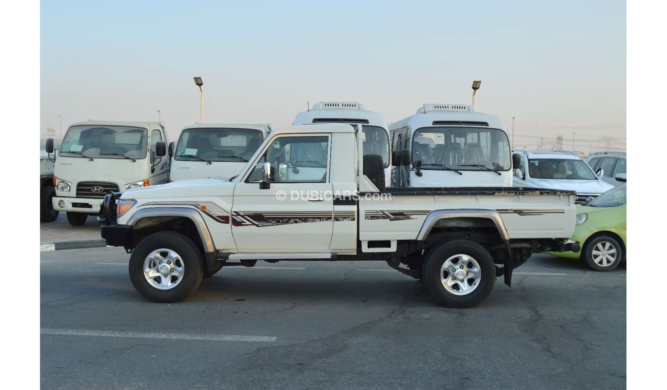 Toyota Land Cruiser Pick Up Single cabin