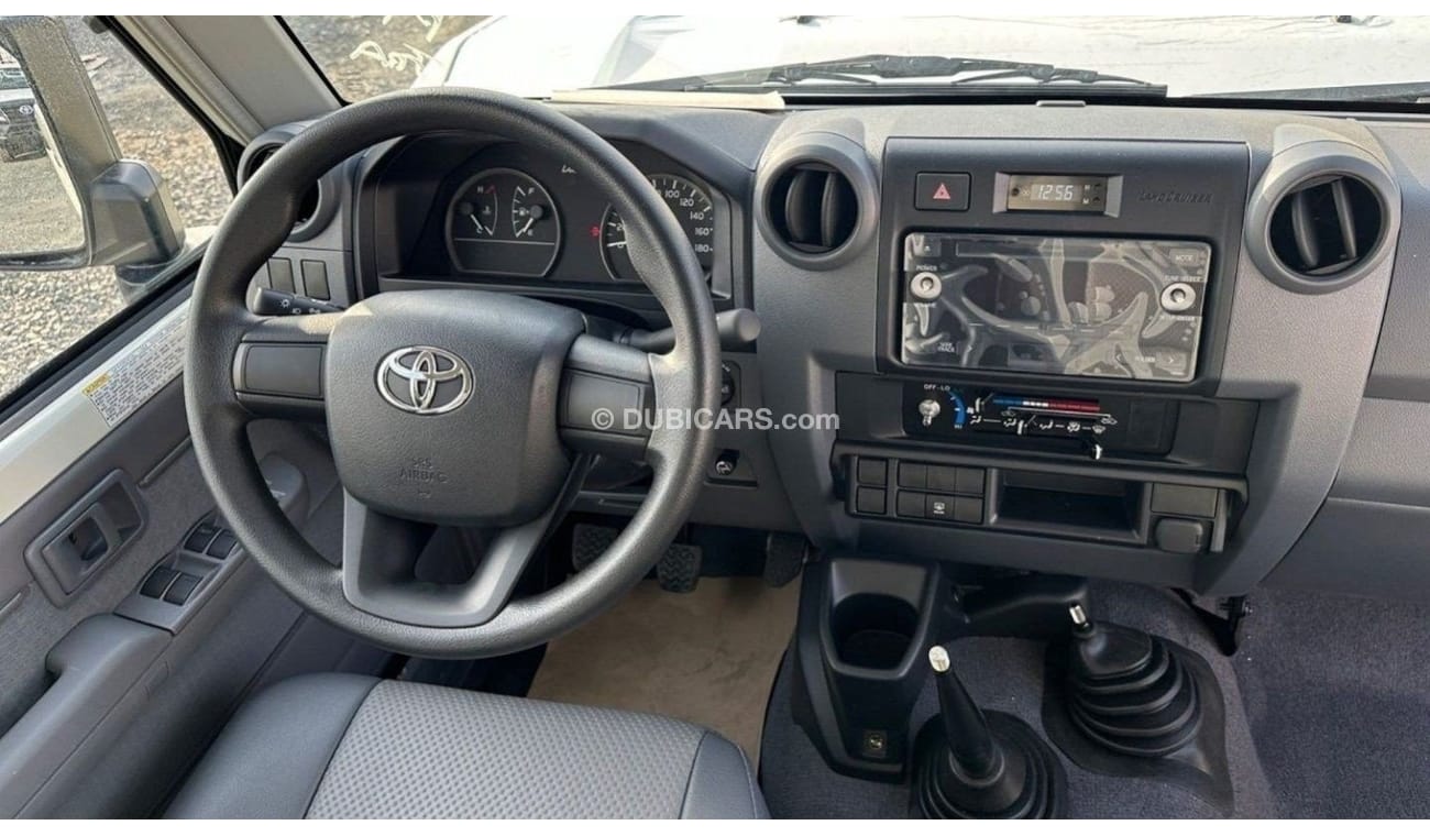 تويوتا لاند كروزر هارد توب LAND CRUISER HARD TOP LC76 DIESEL 4.2L diesel V6 MY2024