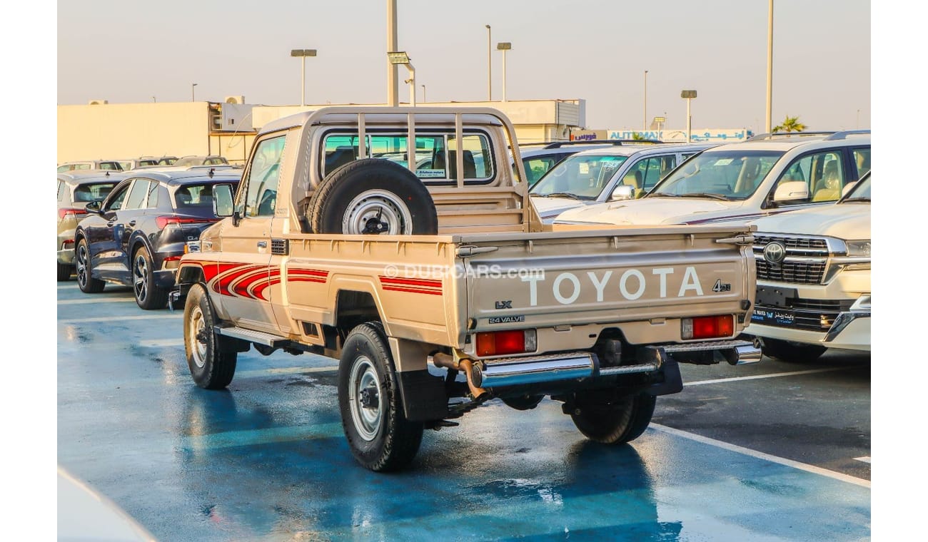 Toyota Land Cruiser Pick Up SC 4.0L toyota land cruiser single cab 2006 model