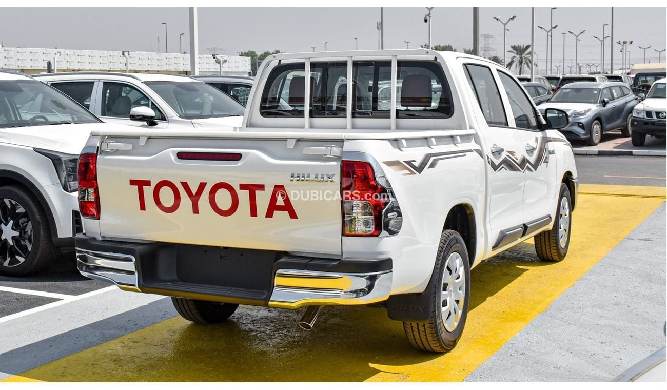 Toyota Hilux 2.7L M/T. RWD