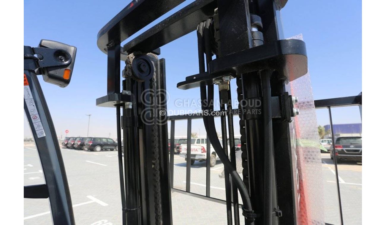 Toyota Fork lift 3 TON, 2 STAGE DIESEL, 4 WHEEL, MY21 Forklift Diesel (Code : FS3D21)