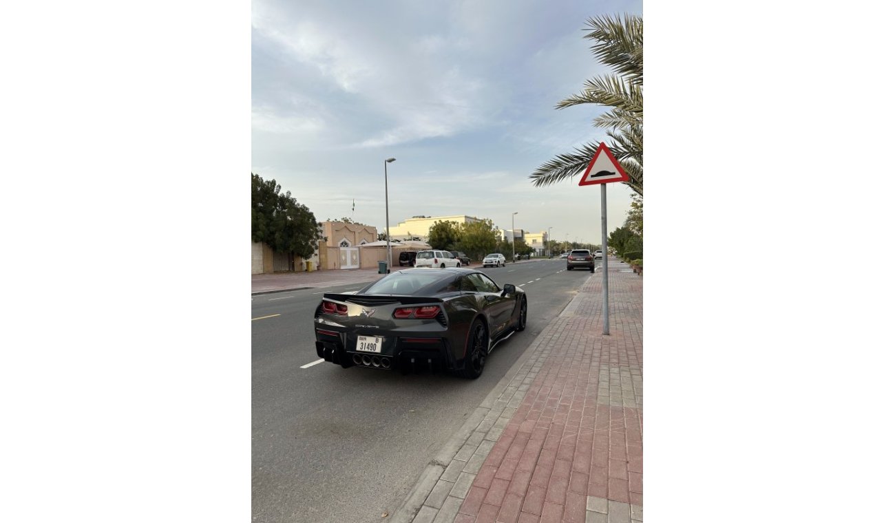 Chevrolet Corvette Stingray 6.2L