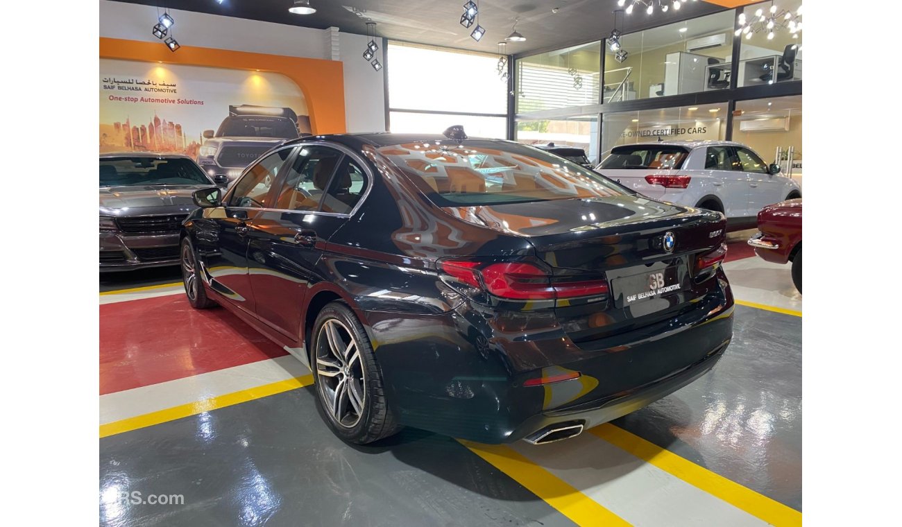 BMW 520i AED 3,163 EMi @ 0% DP | GCC | Under Warranty |