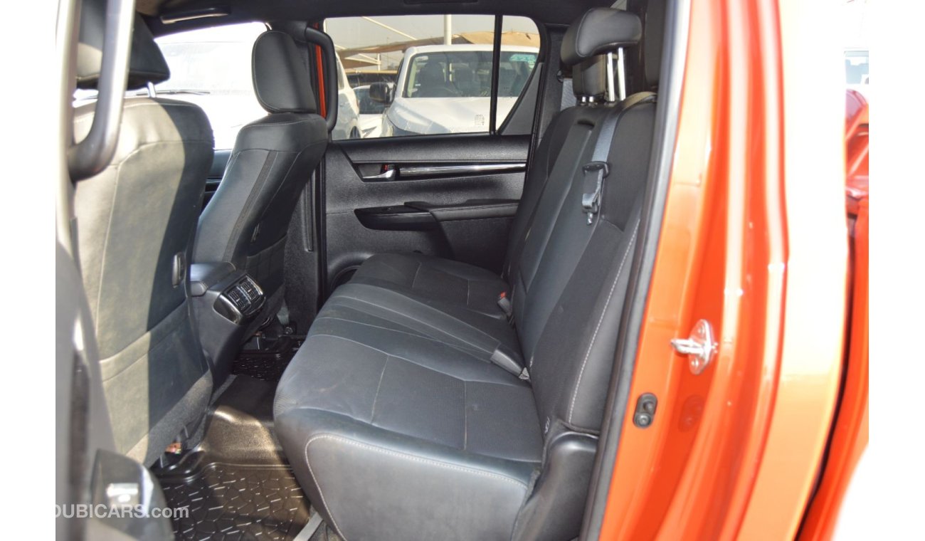 Toyota Hilux ROGUE Full option