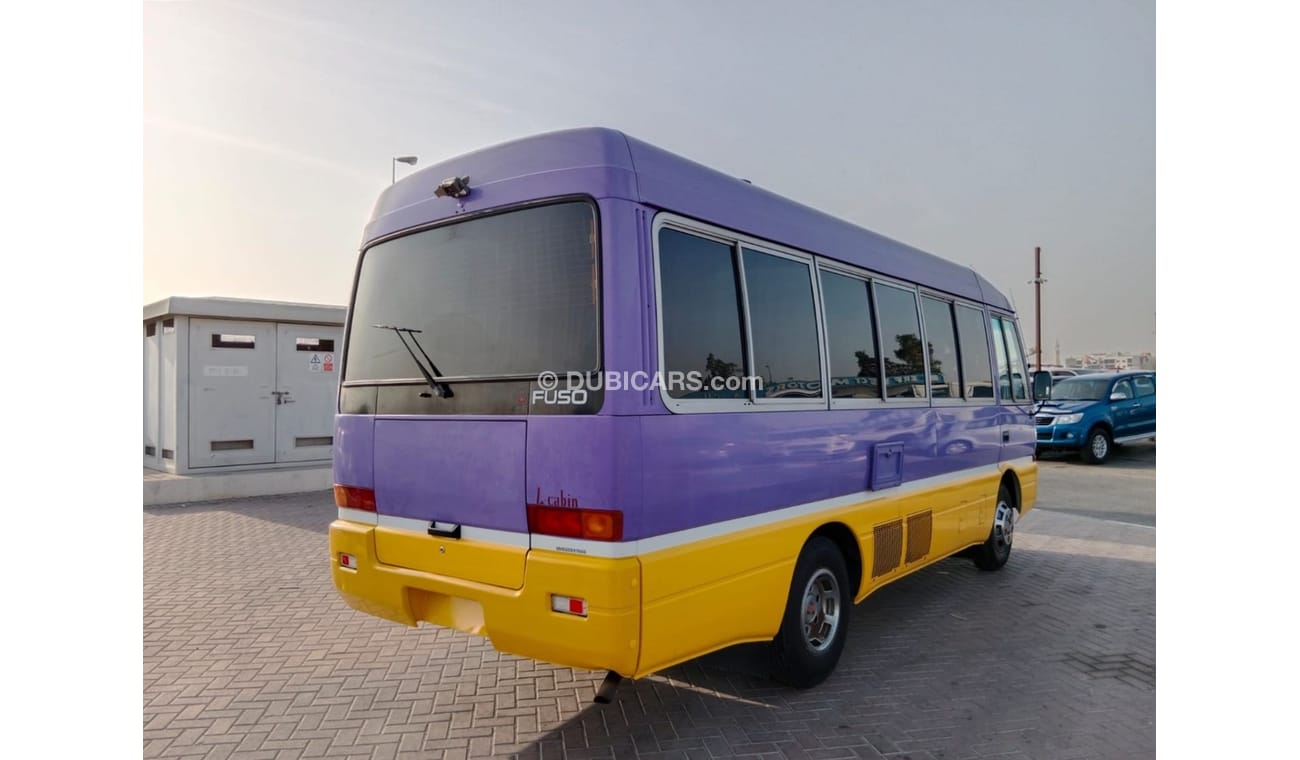 ميتسوبيشي روزا MITSUBISHI FUSO BUS RIGHT HAND DRIVE (PM1300)