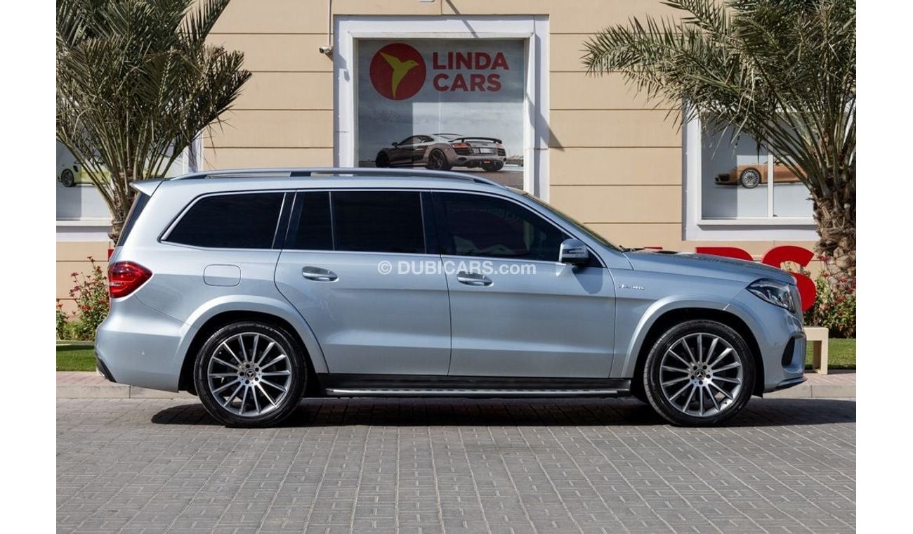 مرسيدس بنز GLS 500 Std 4.7L Mercedes-Benz GLS500 2018 GCC under Warranty with Flexible Down-Payment.