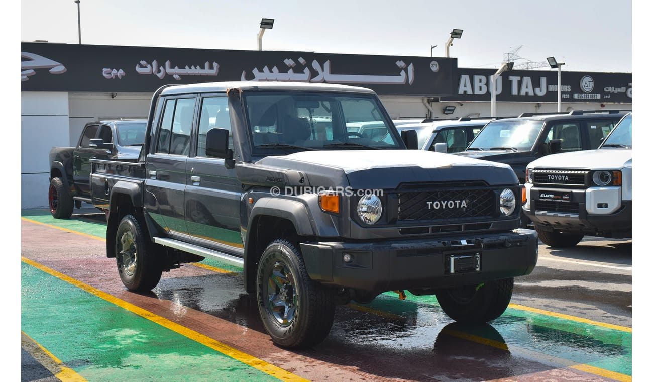 تويوتا لاند كروزر بيك آب 4.0L Double Cabin A/T