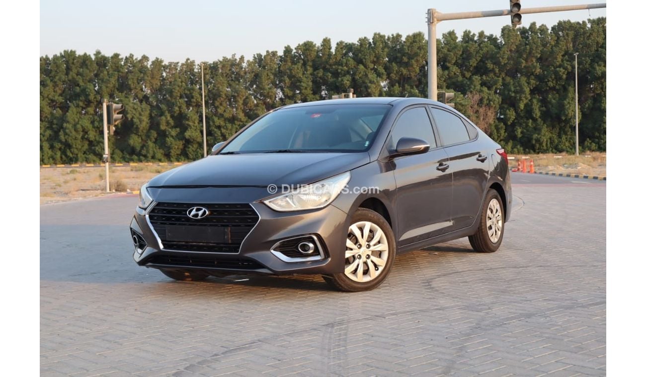 Hyundai Accent Base 1.6L (123 HP)