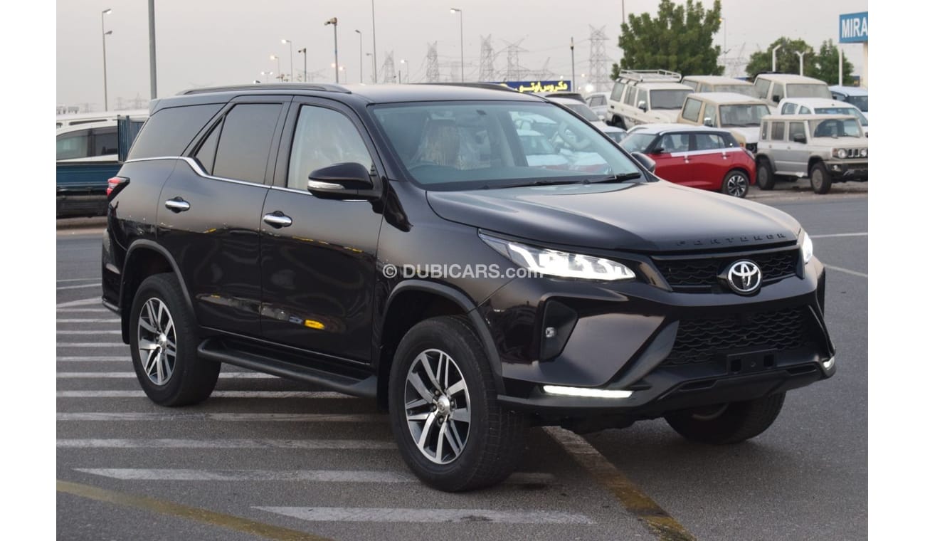 تويوتا فورتونر 2015 TOYOTA FORTUNER CRUSADE METALLIC BROWN