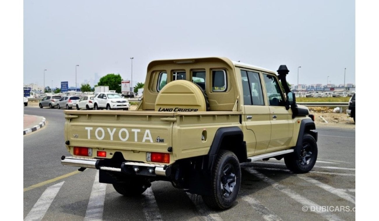 تويوتا لاند كروزر بيك آب Double Cab V8 4.5L Diesel MT with Front / Rear Diff Lock, Black Wheels, Winch