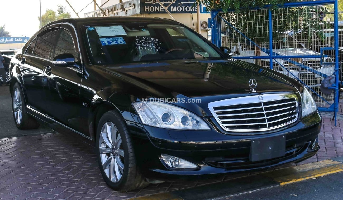 Mercedes-Benz S 600 LARGE