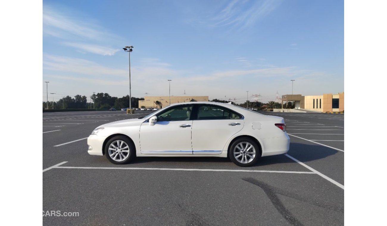 Lexus ES350 2011