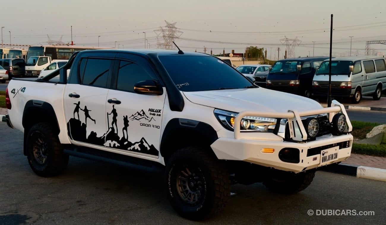 Toyota Hilux DOUBLE CABIN | PREMIUM BULL BAR WITH LED LIGHTS | 2019 | RHD | 2.8L DIESEL ENGINE | AIR SNORKEL