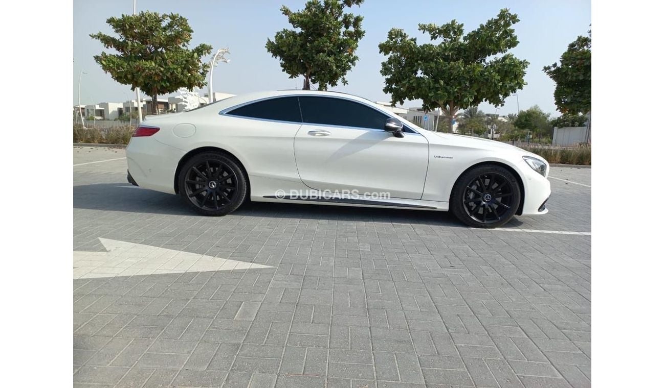 Mercedes-Benz S 63 AMG Coupe