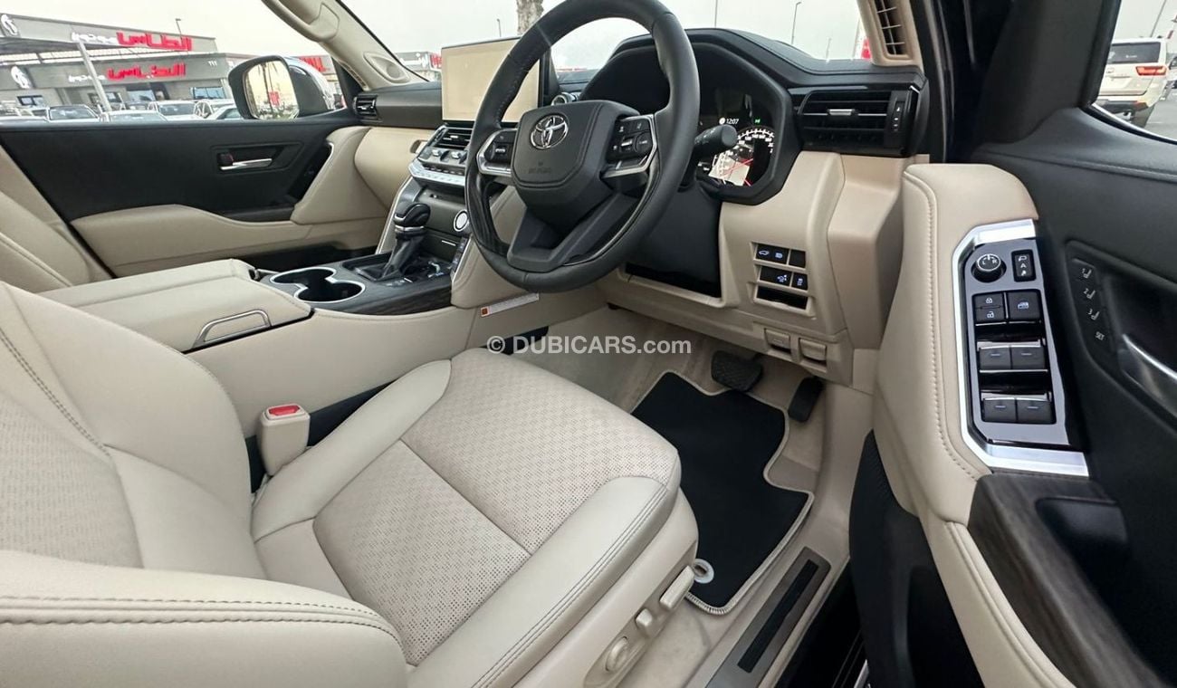 تويوتا لاند كروزر 2024 TOYOTA LAND CRUISER SAHARA V6