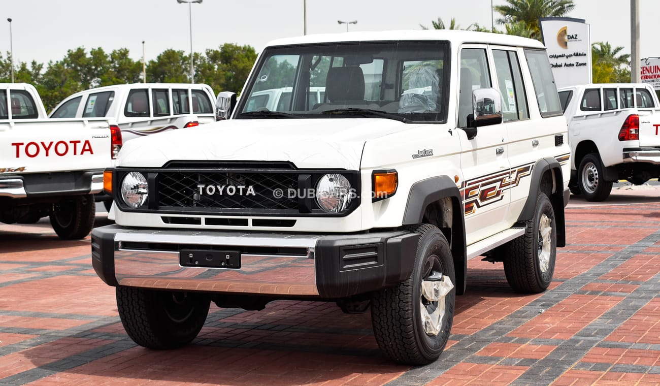 Toyota Land Cruiser Hard Top LX V6