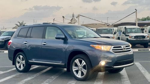 Toyota Highlander 2012 Toyota Highlander Limited Edition Full Option - 3.5L V6 AWD 4x4 - 7 Seater Electric Seats - Rea