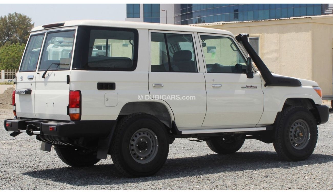 تويوتا لاند كروزر هارد توب LAND CRUISER LC76 4.2L V6 DIESEL