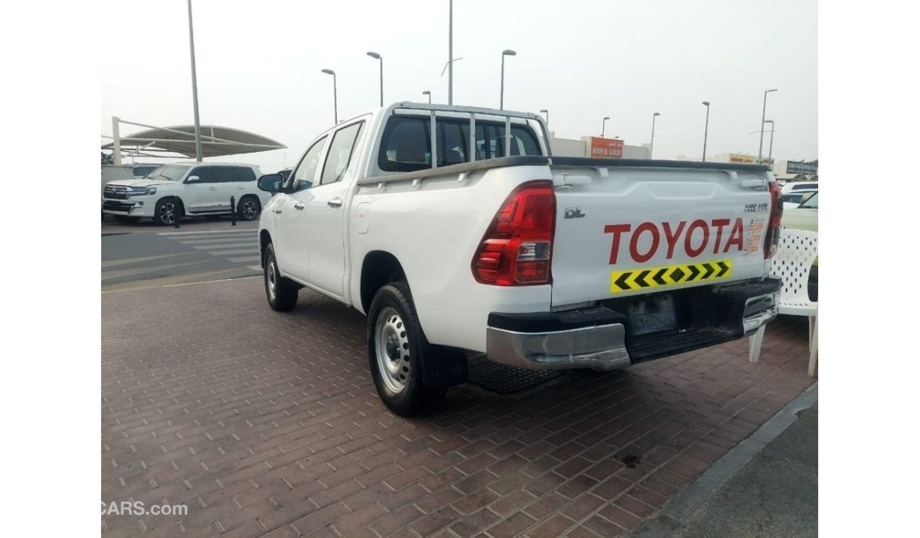 Toyota Hilux DC 2.7L 4WD PETROL MANUAL TRANSMISSION