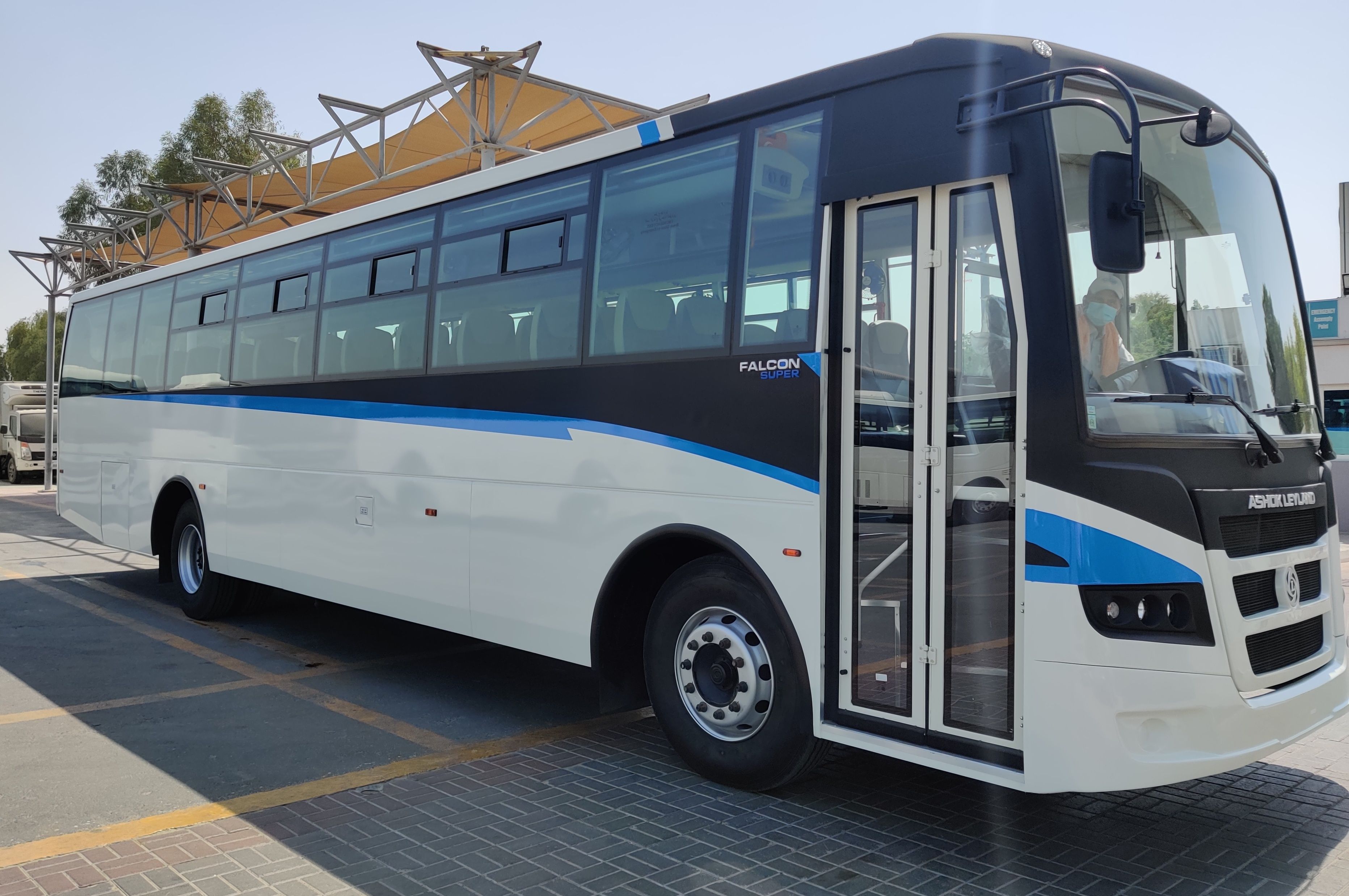 Ashok Leyland Falcon exterior - Front Right Angled