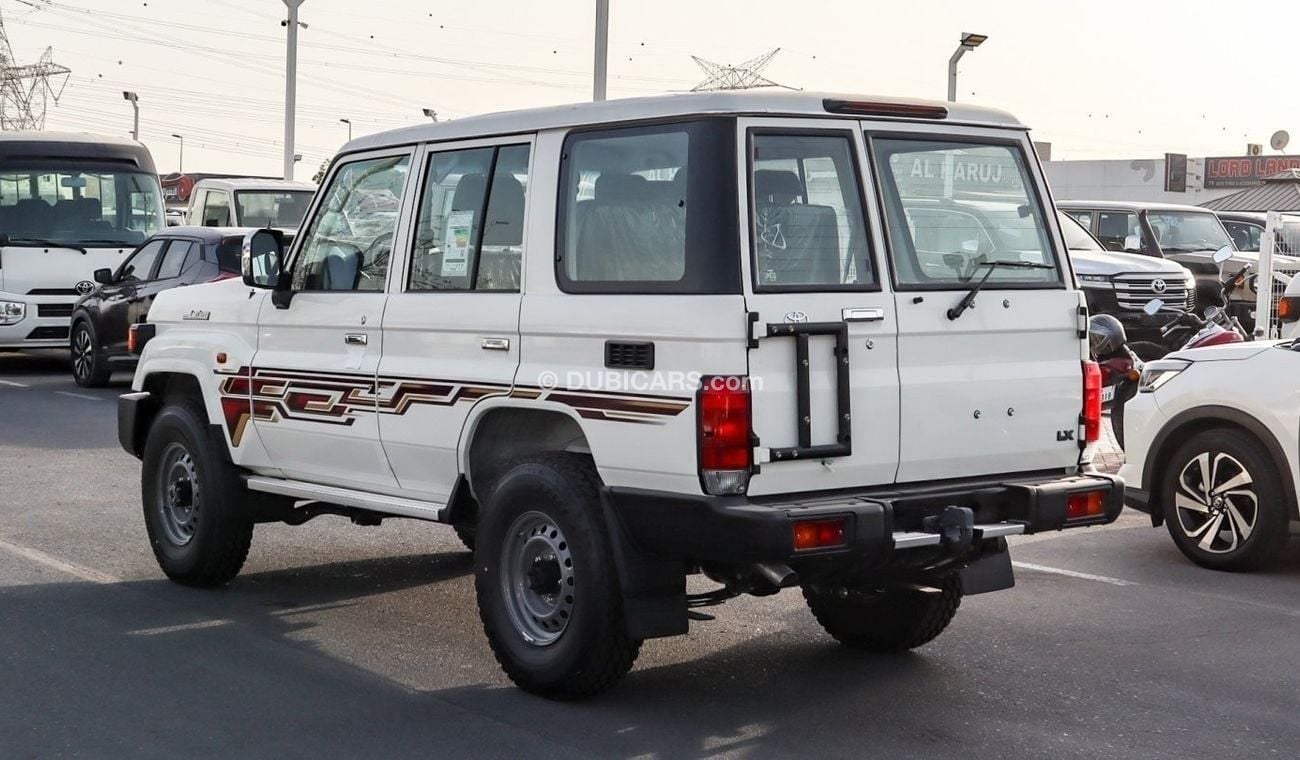 تويوتا لاند كروزر هارد توب Hardtop LC76 , 4.0L V6 Petrol