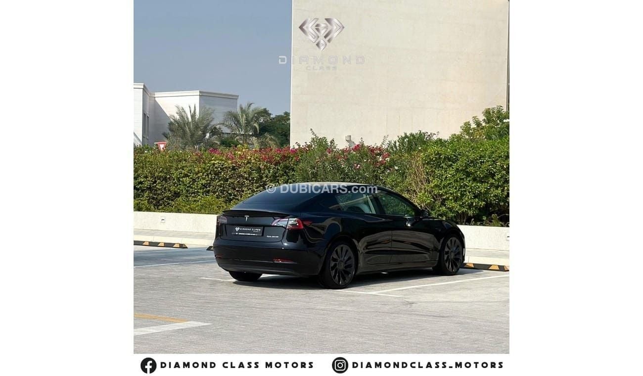 تسلا موديل 3 Tesla Model 3 PERFORMANCE  Auto Pilot   Dual Motor  GCC  Under Tesla Warranty