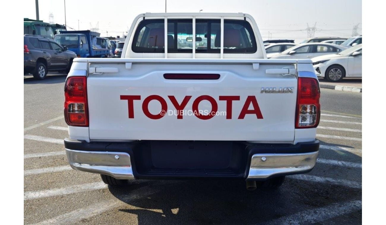 Toyota Hilux 2025 TOYOTA HILUX DOUBLE CAB PICKUP 2.7L PETROL 4X2 AT