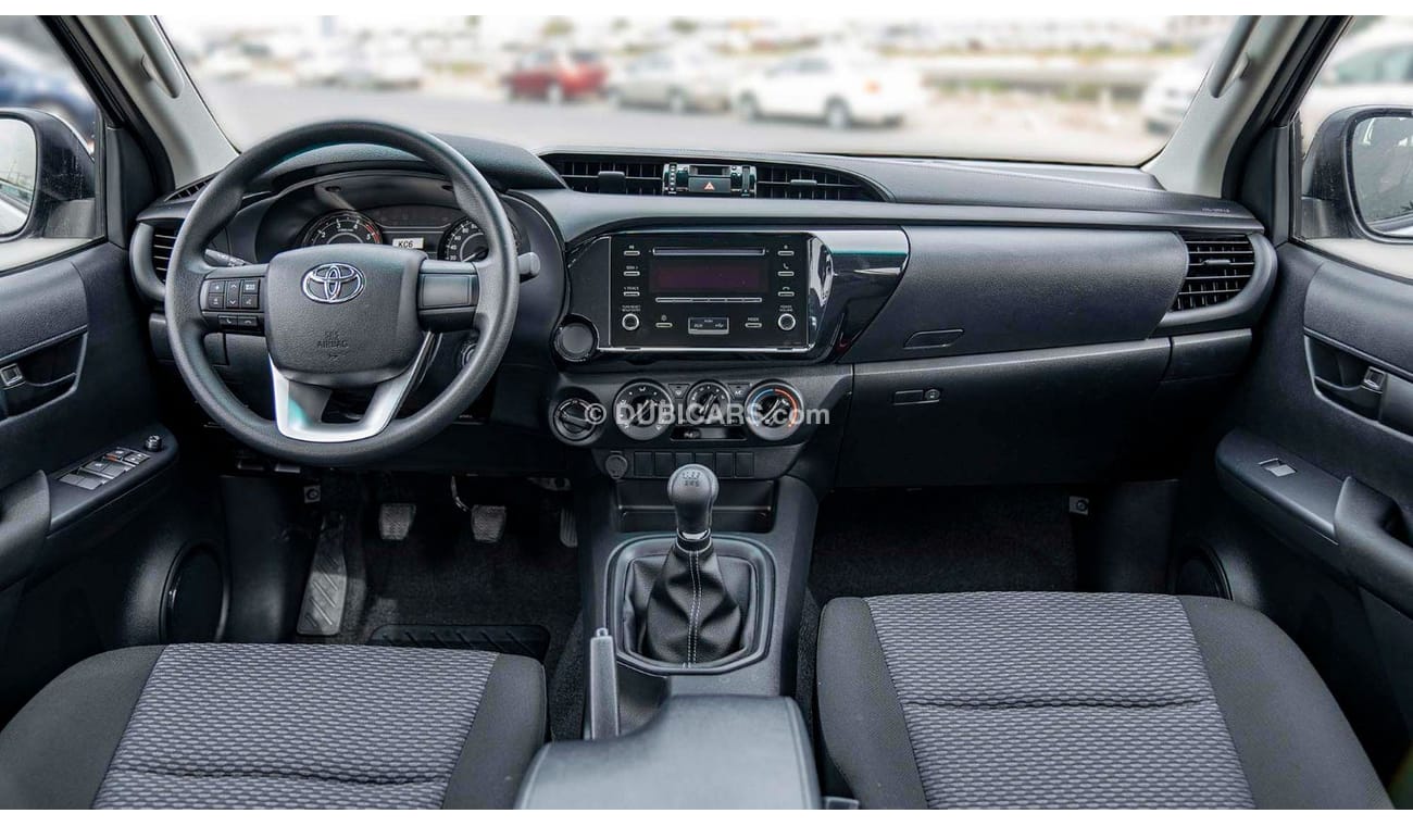 تويوتا هيلوكس Toyota Hilux 2.4L Diesel Mid Option p.window MY2024