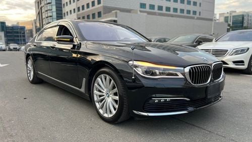 BMW 750Li Luxury Executive 4.4L Automatic. Gasoline. All wheel Drive. VIP 4 Seater