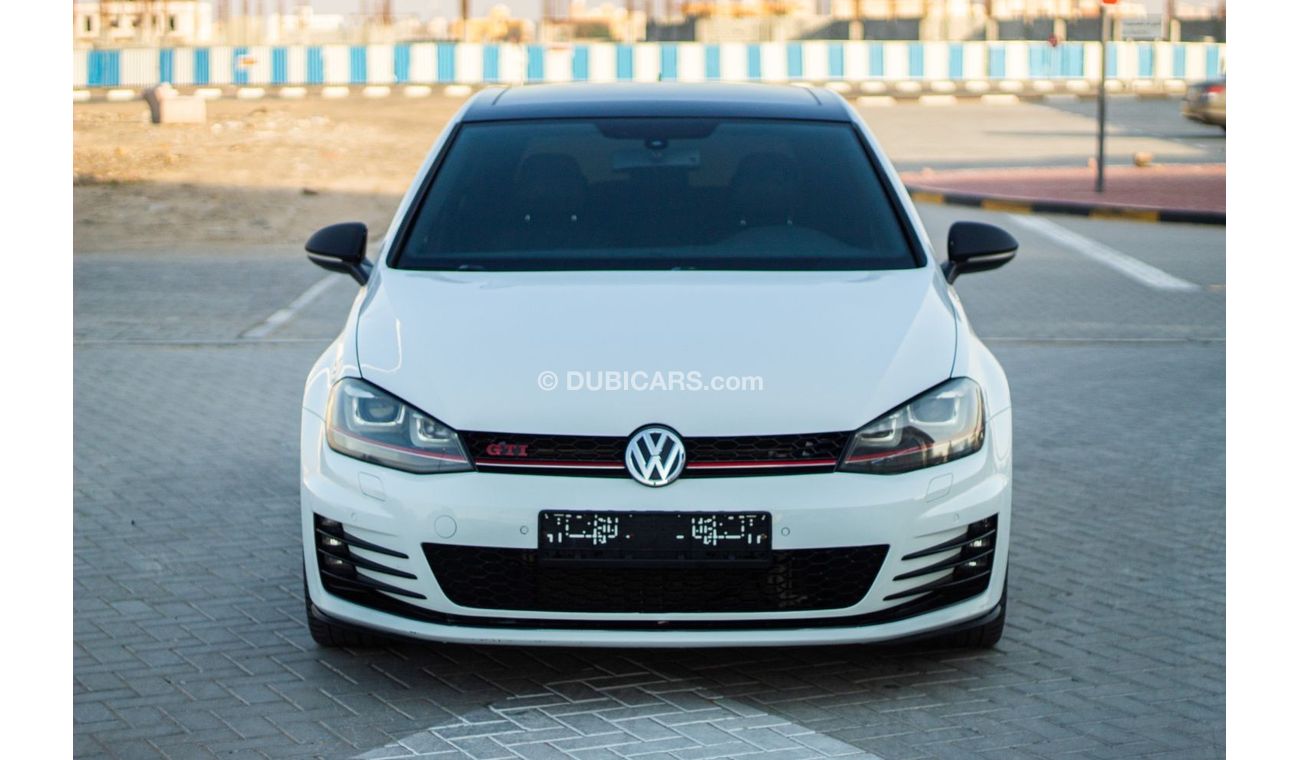 Volkswagen Golf GTI