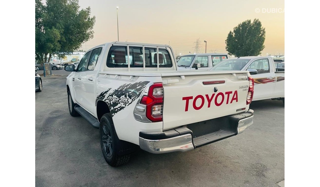 تويوتا هيلوكس Toyota Hilux 4x4 Double Cabin 2.4L Diesel full option AT (push start)